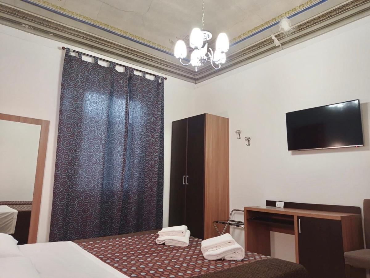 מלון פירנצה Adelaide House מראה חיצוני תמונה