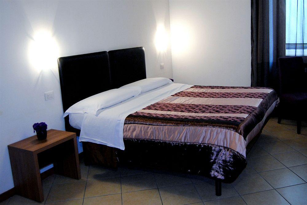 מלון פירנצה Adelaide House מראה חיצוני תמונה