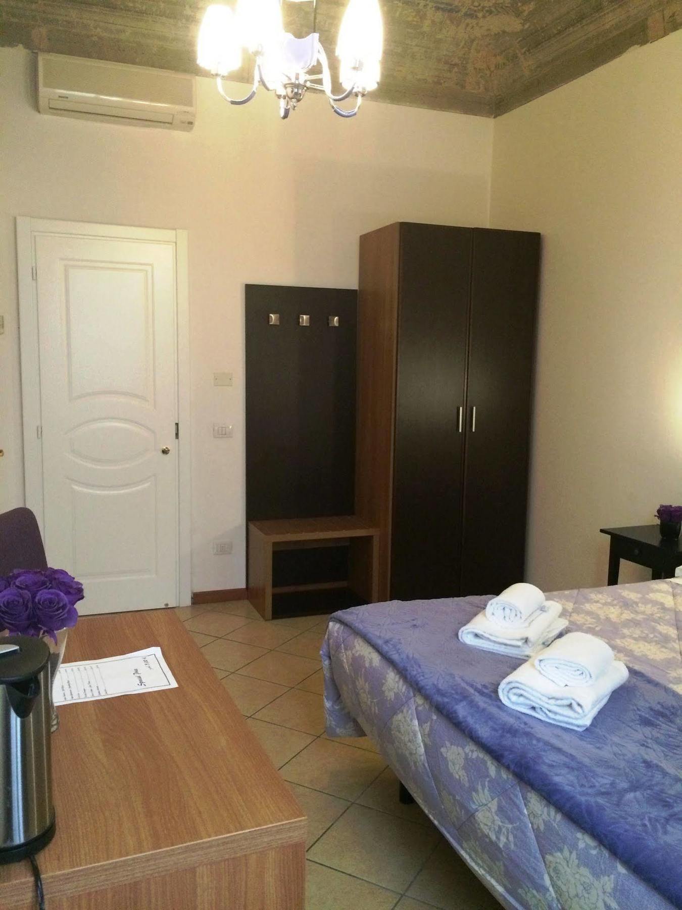 מלון פירנצה Adelaide House מראה חיצוני תמונה