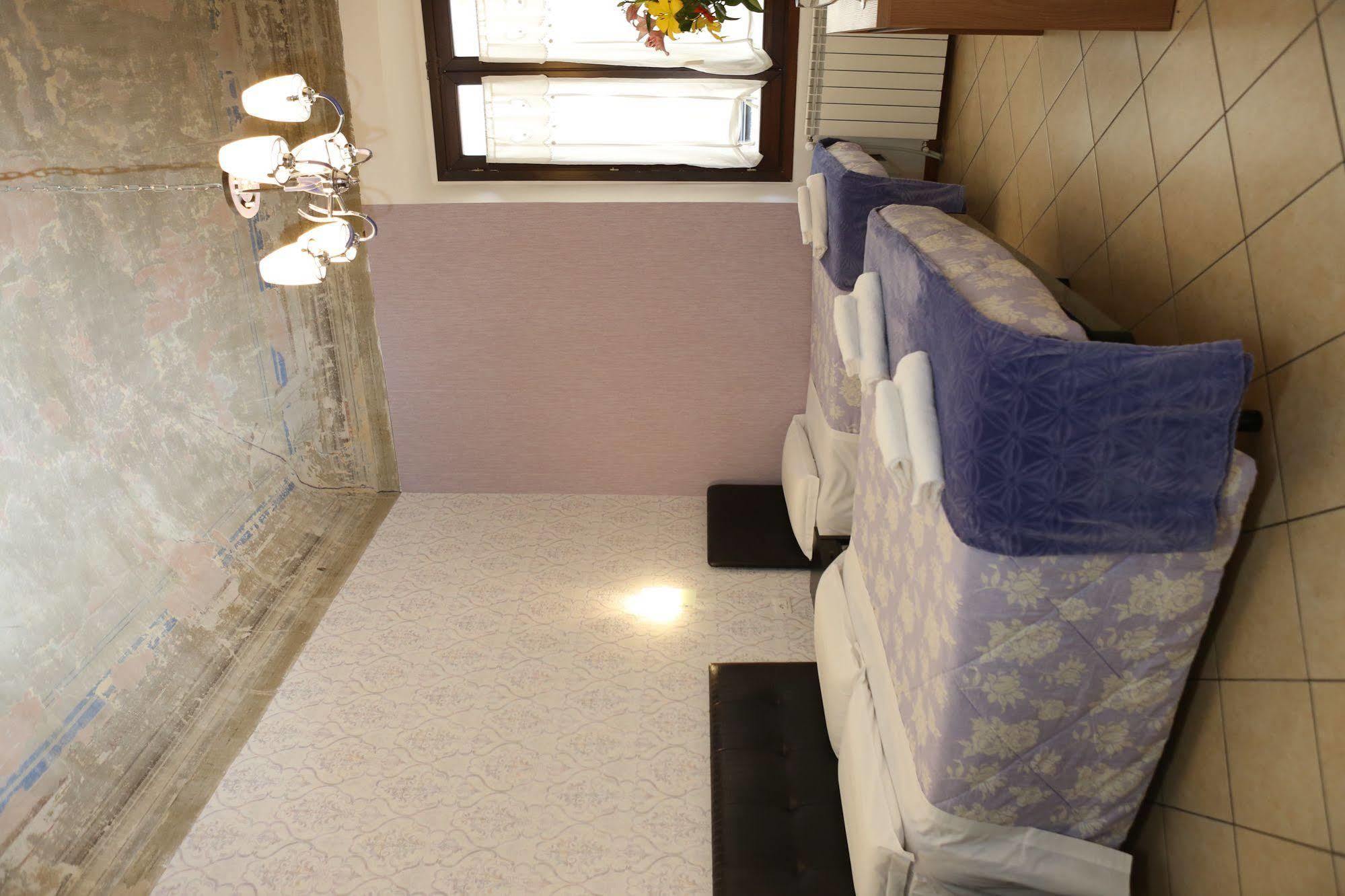 מלון פירנצה Adelaide House מראה חיצוני תמונה